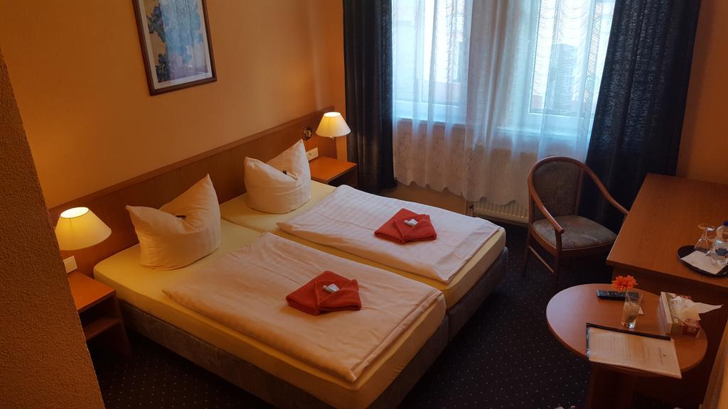 Pension Thuringer Hof Ziegenruck Luaran gambar